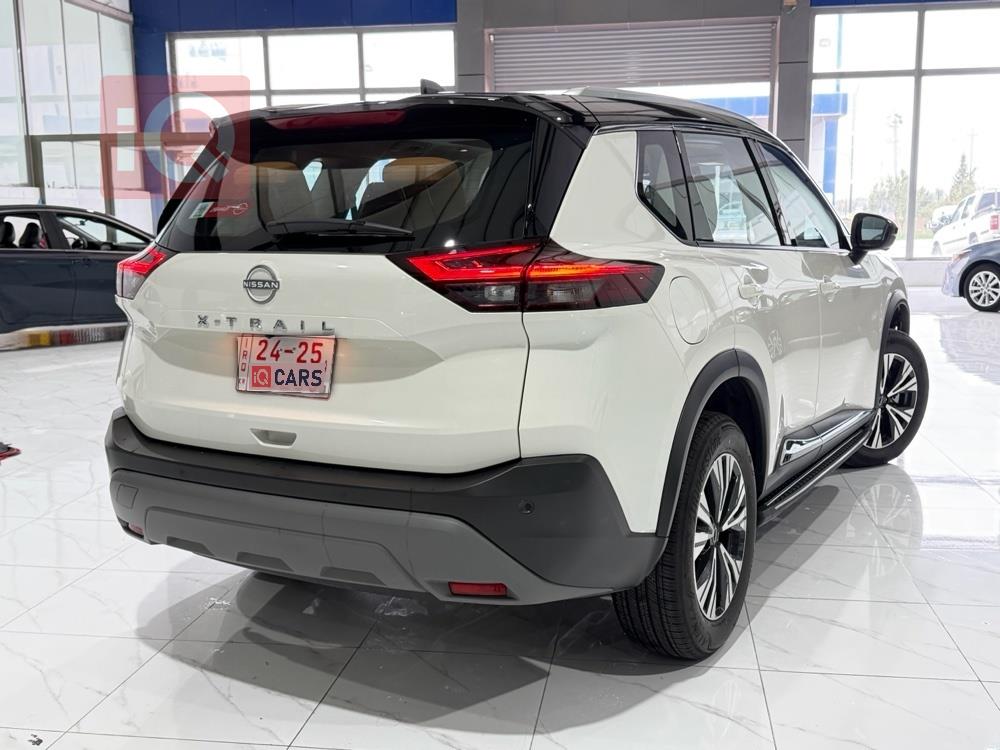 نيسان إكستيرا